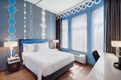 Fairfield Inn & Suites by Marriott Chicago Downtown/Magnificent Mile image 11
